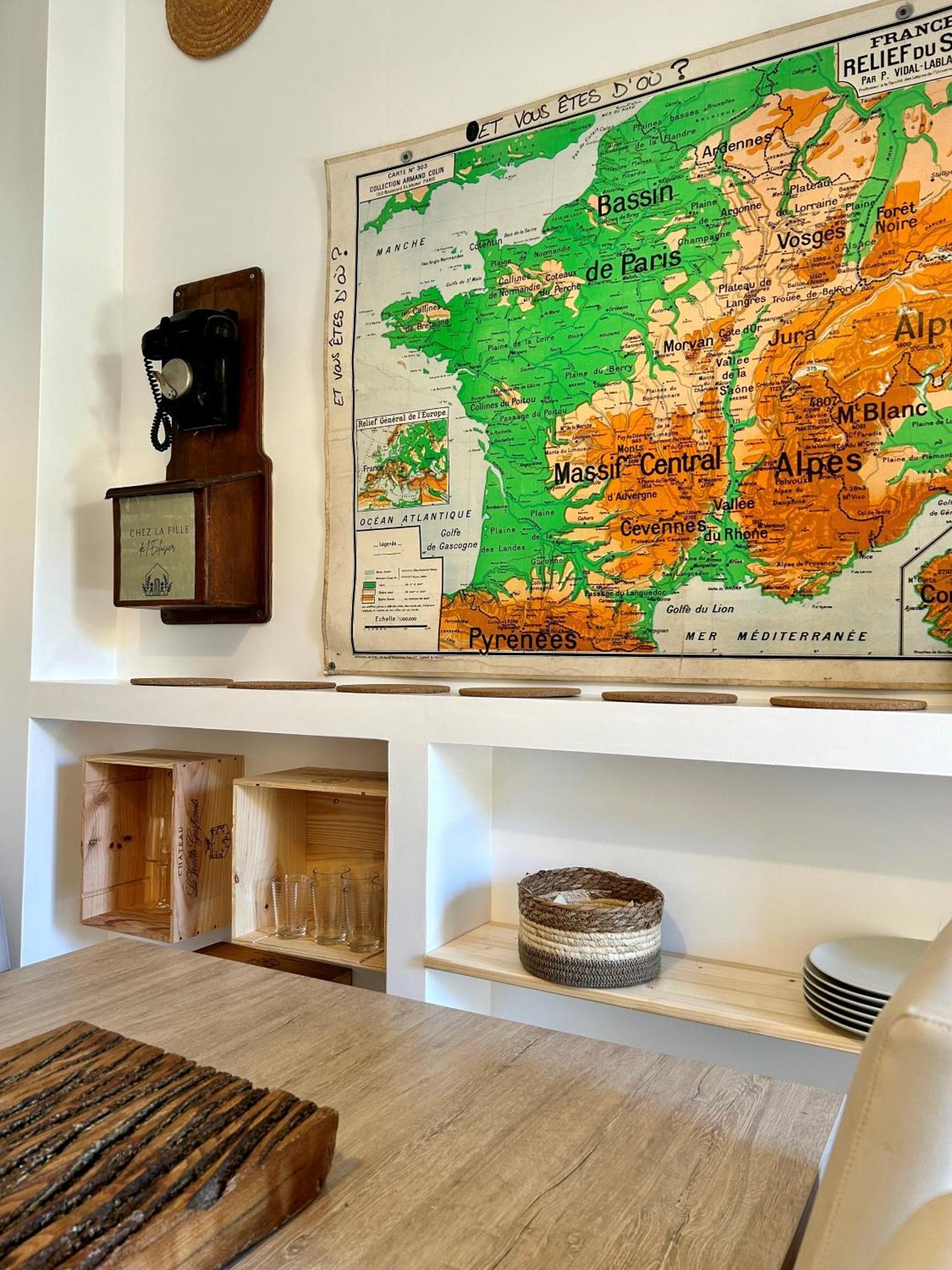 Chez La Fille De L Eclusier Apartment Кастелнодари Екстериор снимка