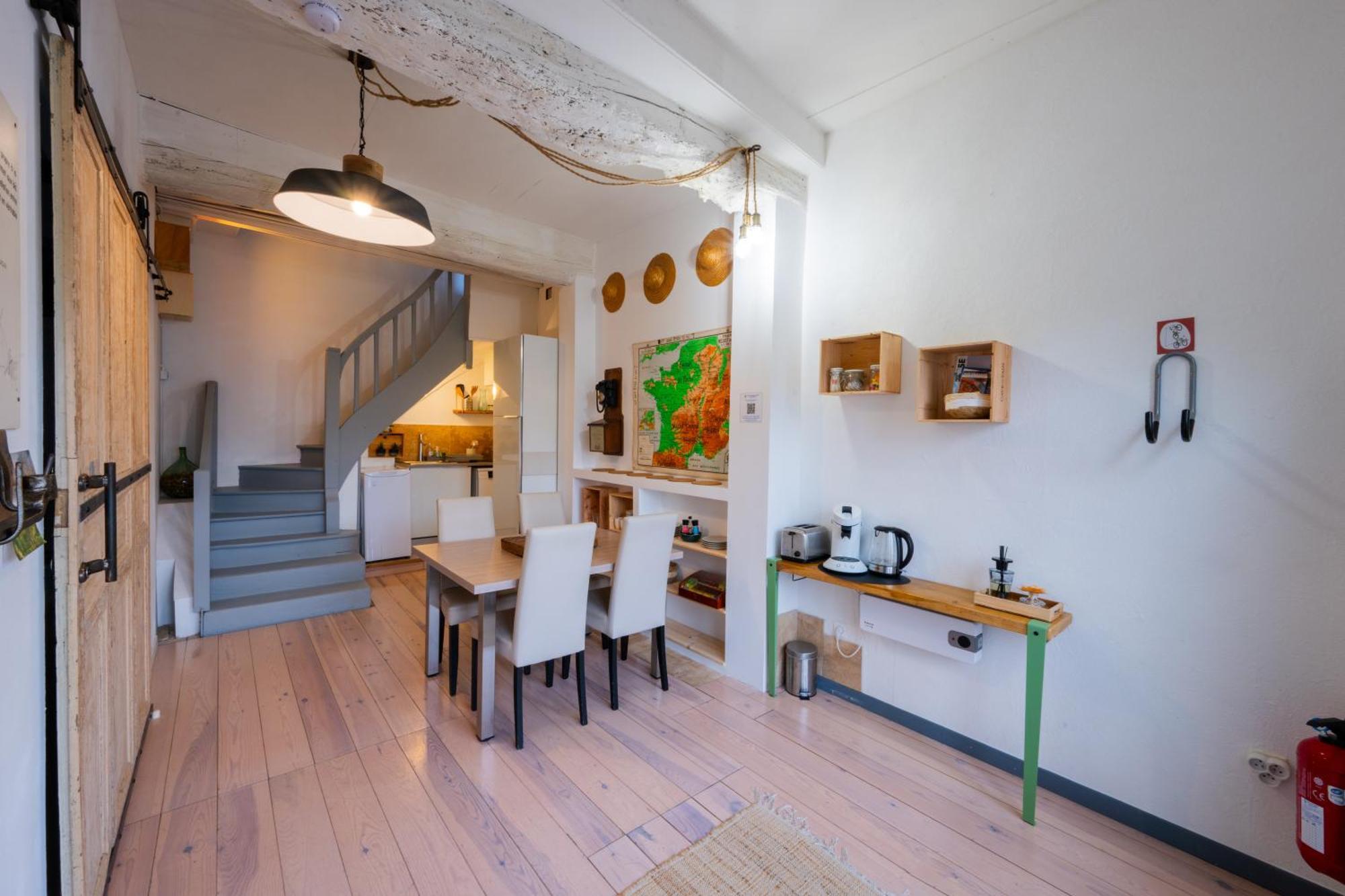 Chez La Fille De L Eclusier Apartment Кастелнодари Екстериор снимка